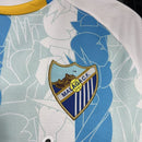 Camisa do Málaga I 24/25 - Branca e azul